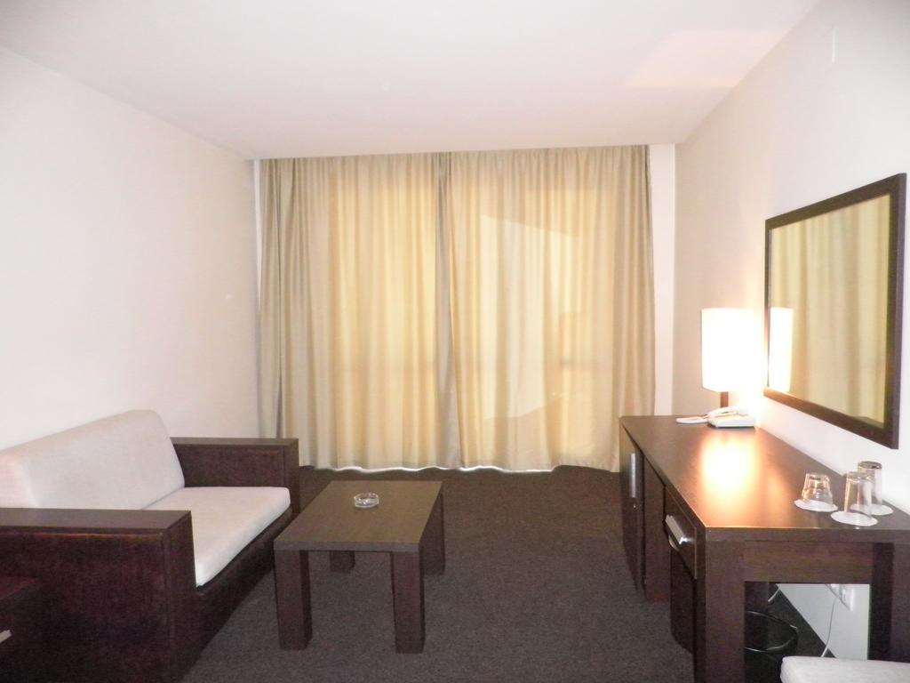 Hotel Vigo Neszebar Kültér fotó